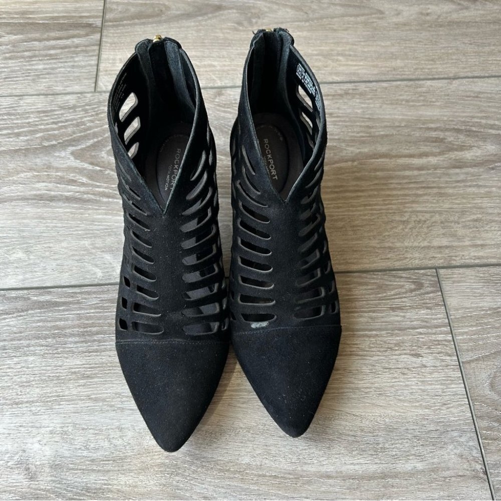 Rockport Black Cutout  Kalila Suede Bootie - Picture 4 of 16